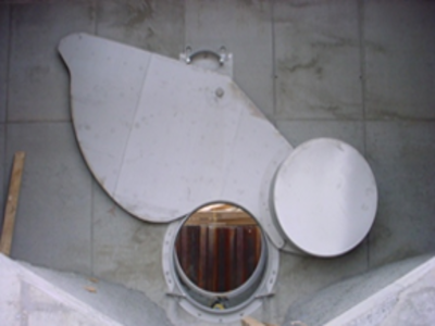 Water outlet with regulated yield
